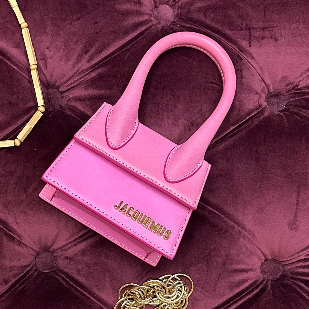 Pink JACQUEMUS le chiquito